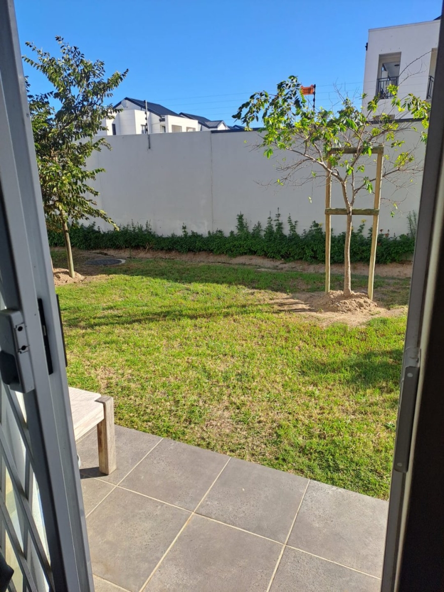 To Let 1 Bedroom Property for Rent in Mooiberge Western Cape